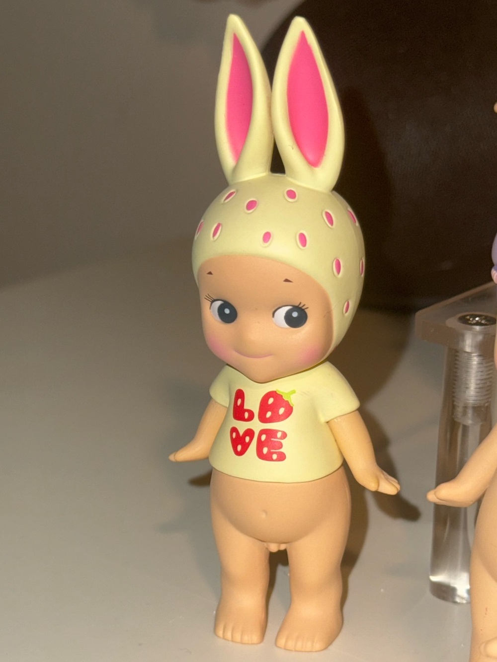 STRAWBERRY LOVE SONNY ANGEL BUNNY